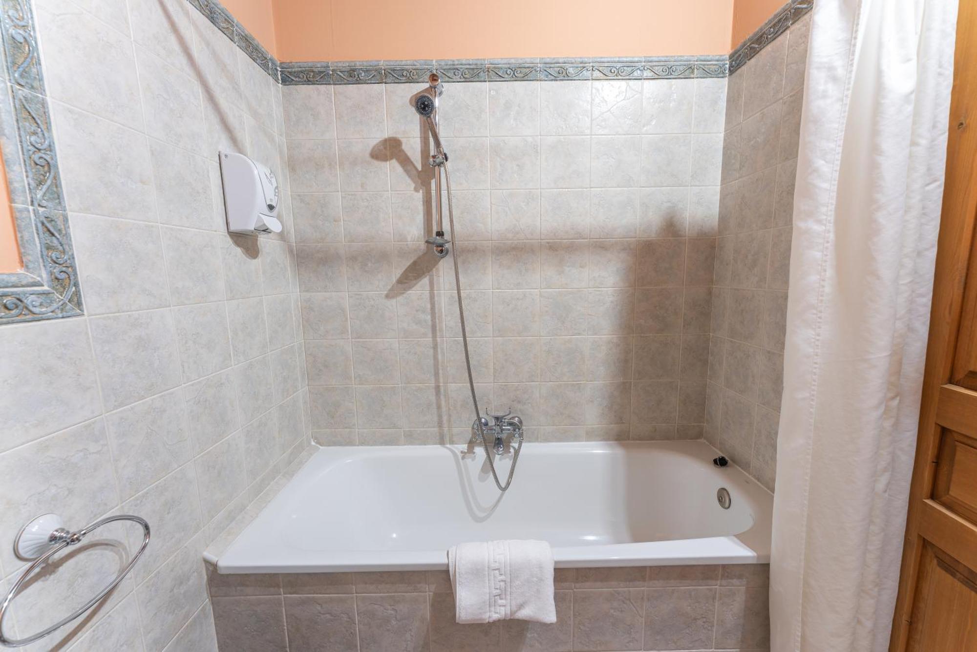 Hotel Rincon Castellano 2*